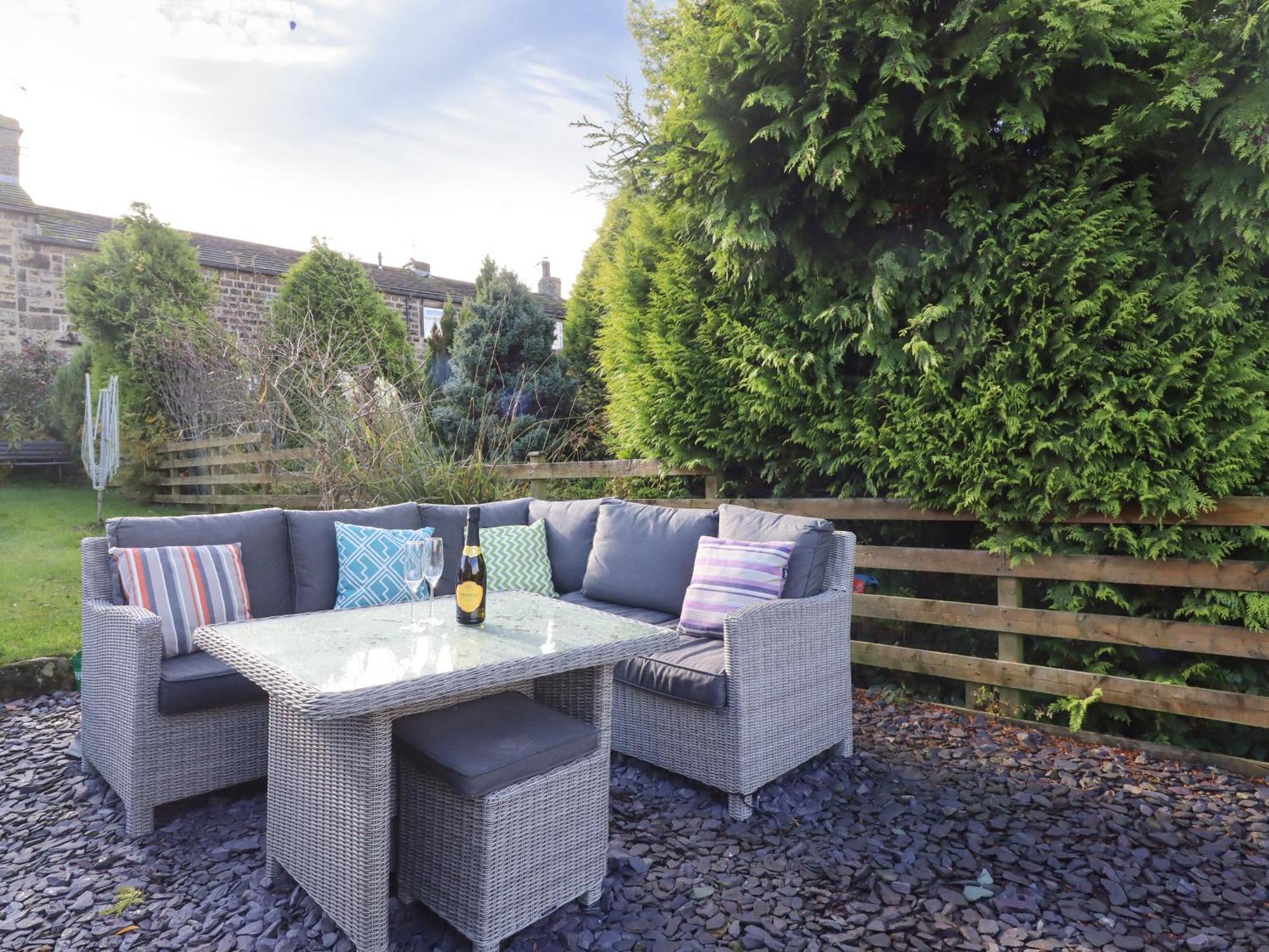 Penistone View Villa Keighley Exterior photo